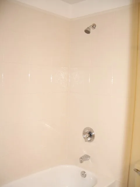 Bath Fitter walls installed