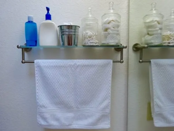 Bathroom shelf and towel