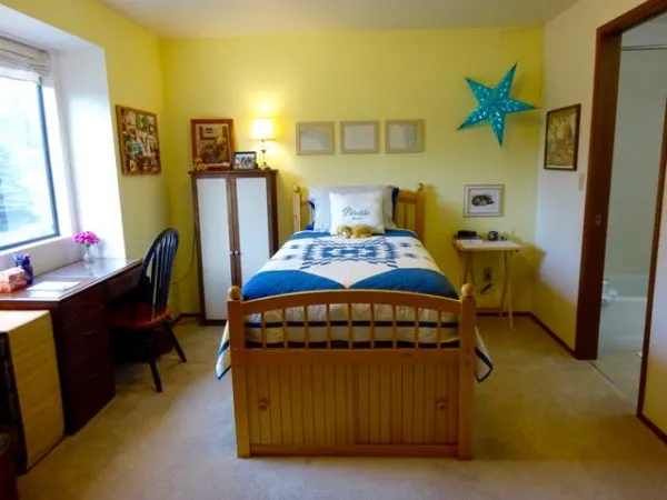 Blue and yellow bedroom