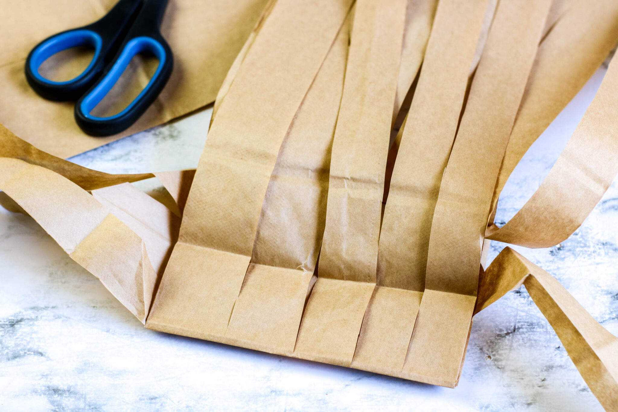 Paper Basket Weaving - Single Girl's DIY