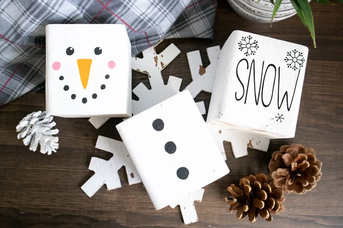 painted wood block Snowman on table
