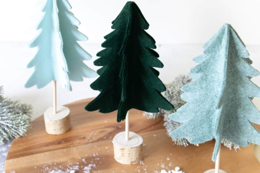 DIY Scandinavian Felt Christmas Trees Pattern - Single Girl's DIY