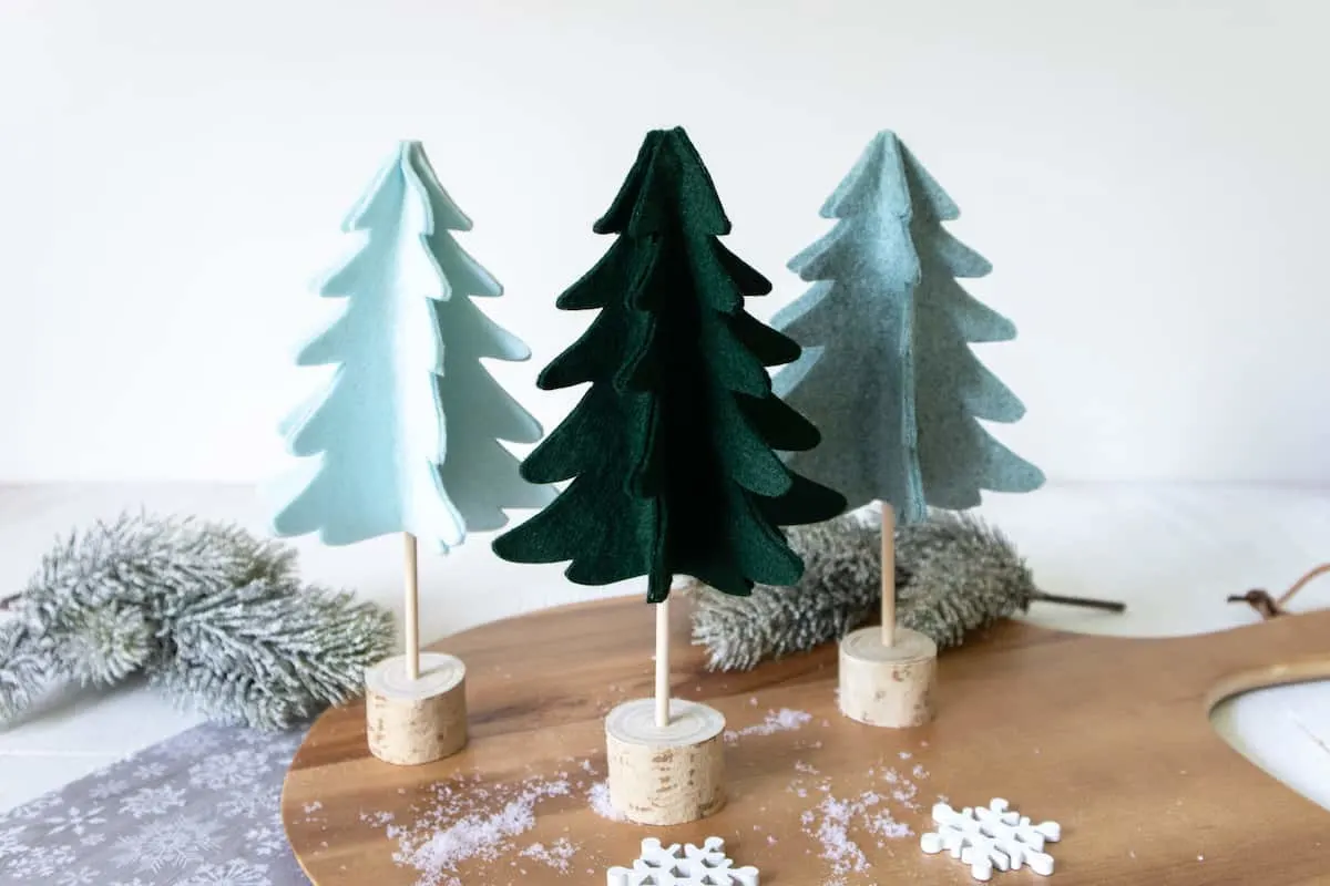 DIY Scandinavian Felt Christmas Trees Pattern - Single Girl's DIY