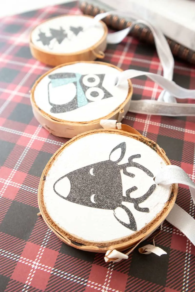 Quick and Easy Snowman Wood Slice Ornament Craft - Glitter On A Dime