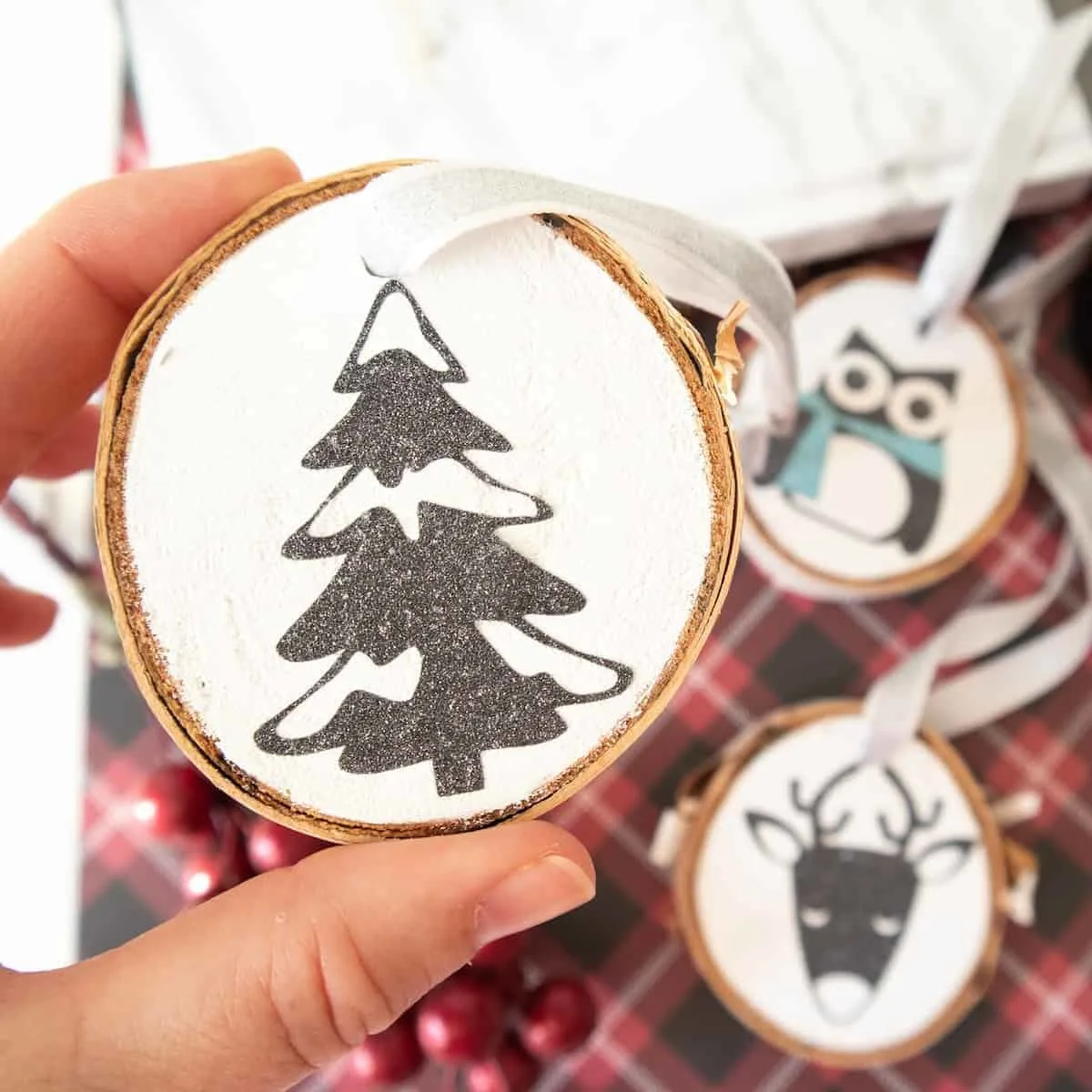 Hand Painted Christmas Ornaments (6) - Wood Slice - Minimalist - Snowy Tree