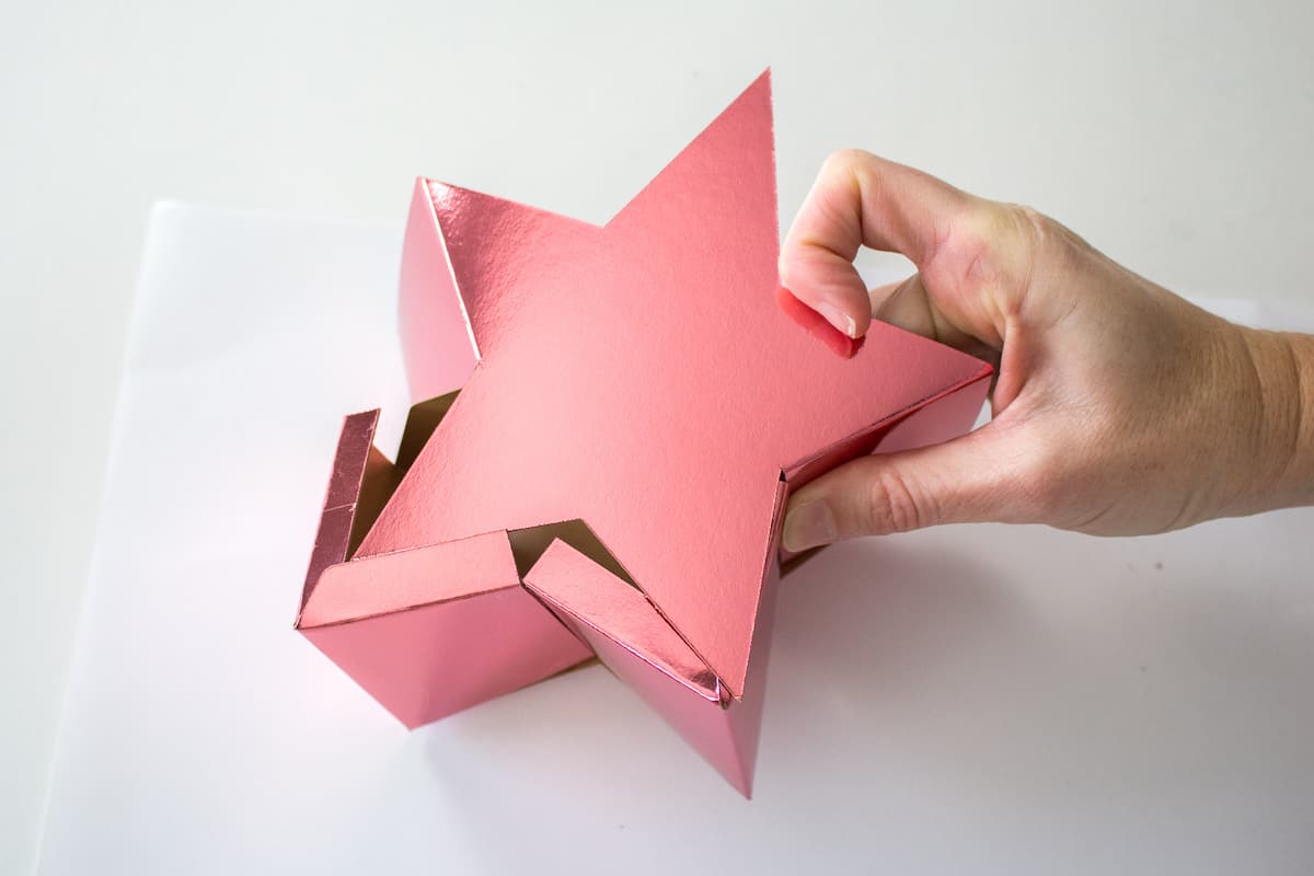 Assembling DIY Holiday Star Gift Box