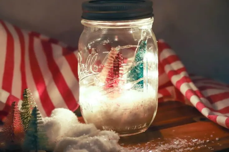 Mason Jar Christmas luminary lit up