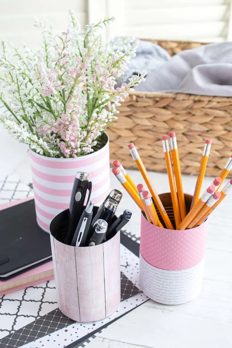 DIY Tin Can Organizers Desk Ideas