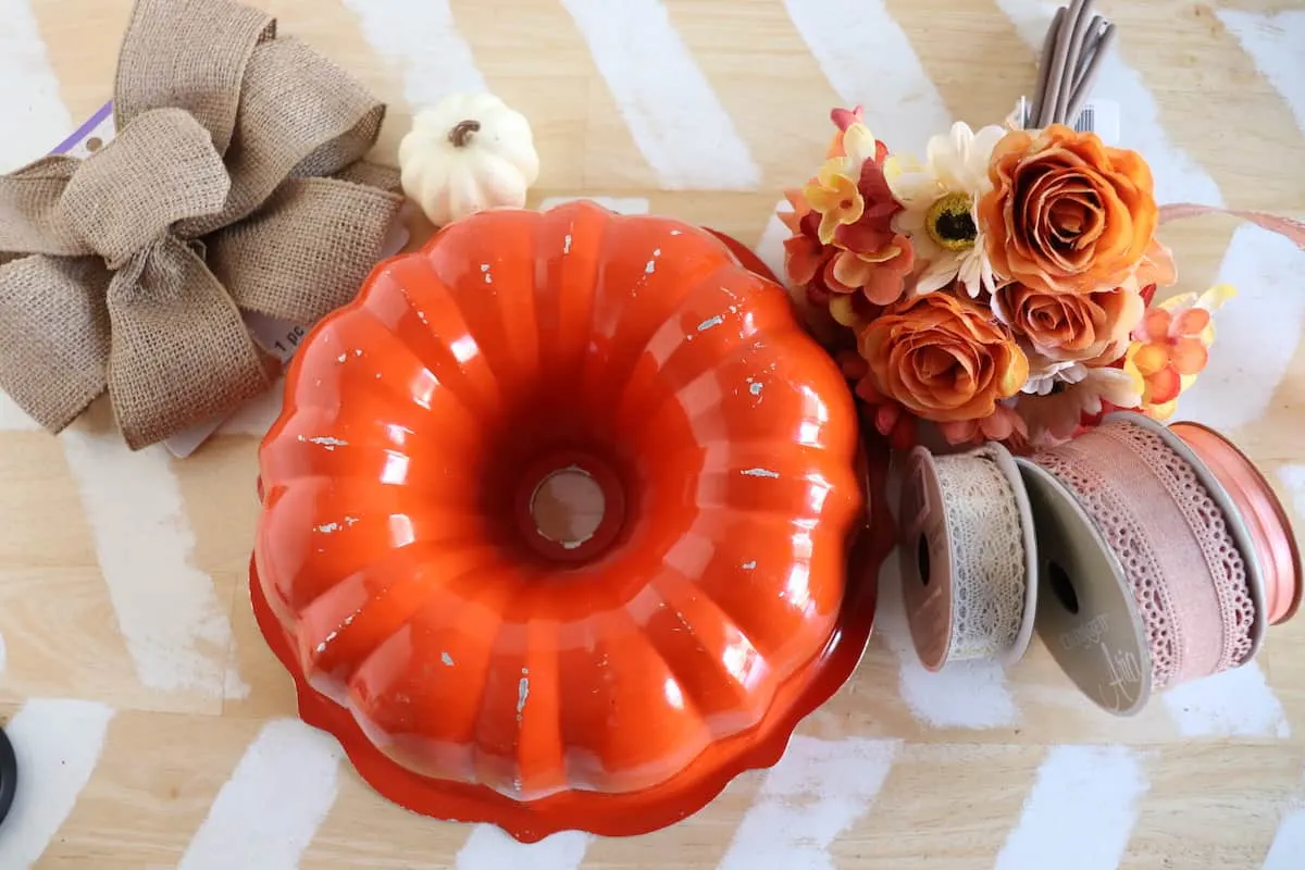 DIY Autumn Bundt Pan Wreath Flowers Burlap Supplies