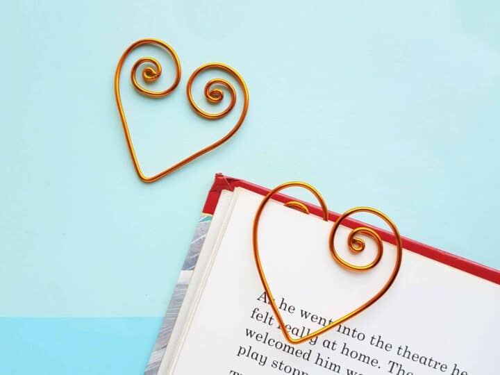two wire heart bookmarks