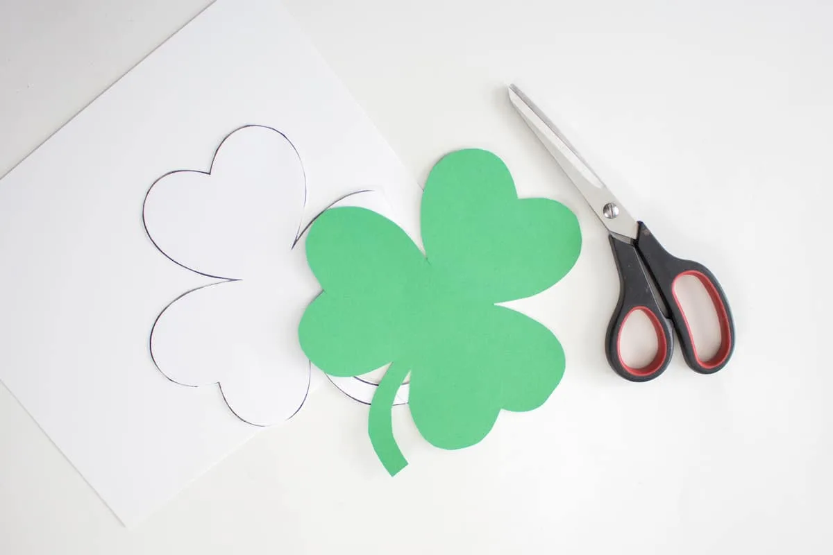 St Patricks Day Shamrock Step 2