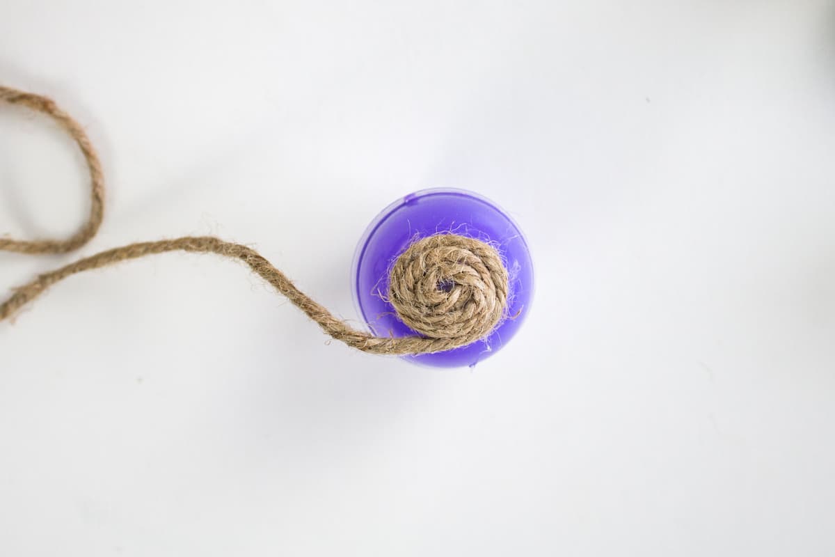 Twine Wrapped Easter Egg Step 5
