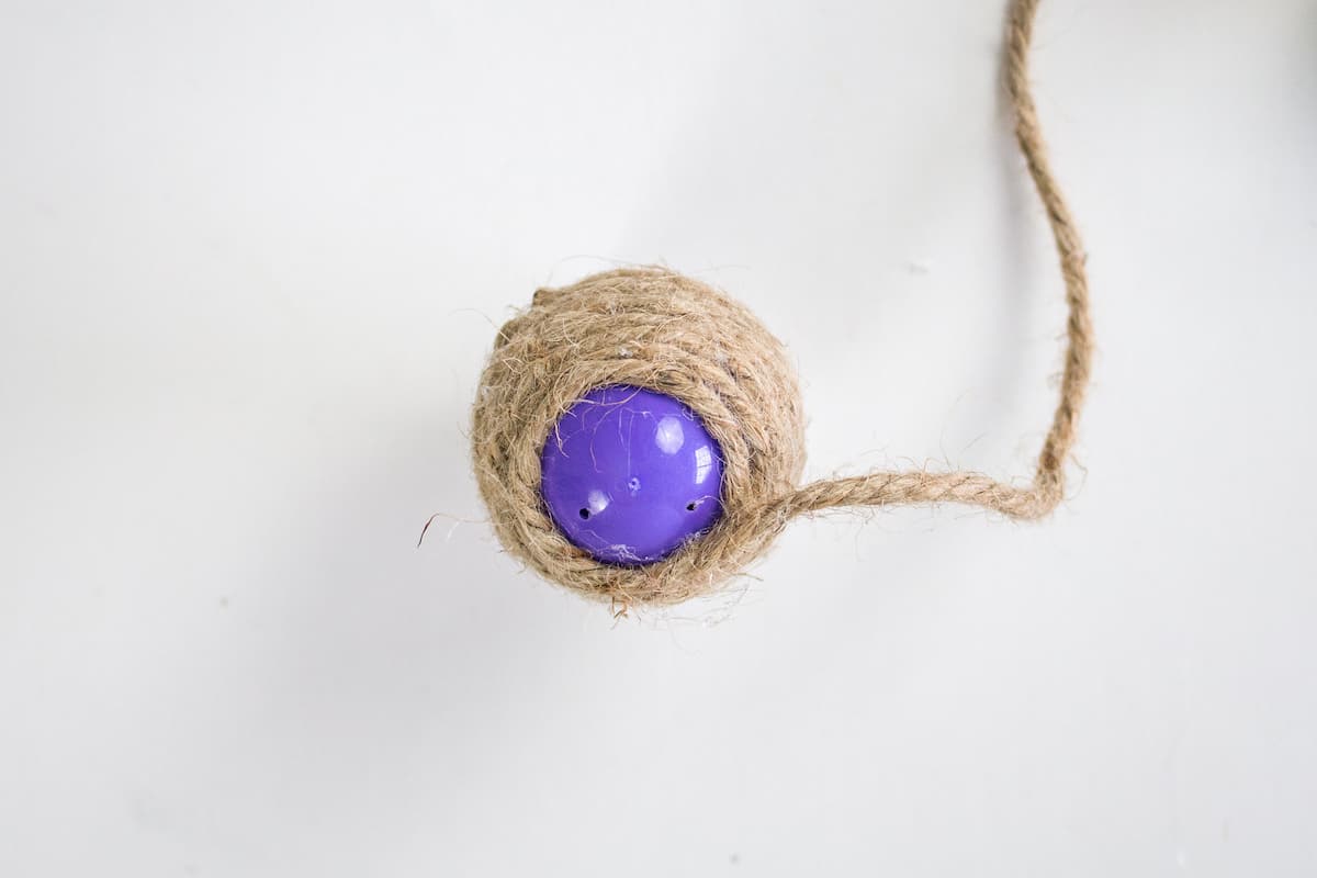 Twine Wrapped Easter Egg Step 5