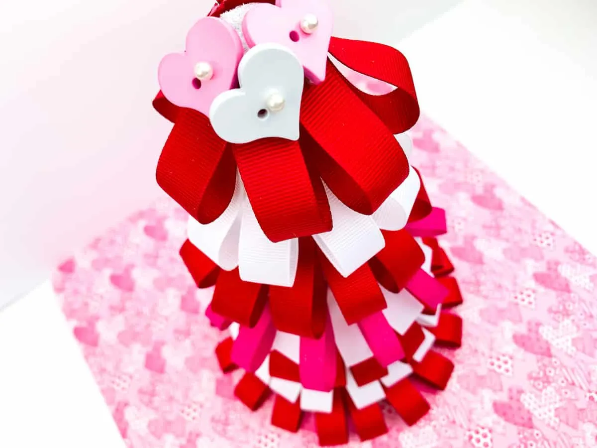 Valentines Day Ribbon Loop Tree on pink paper