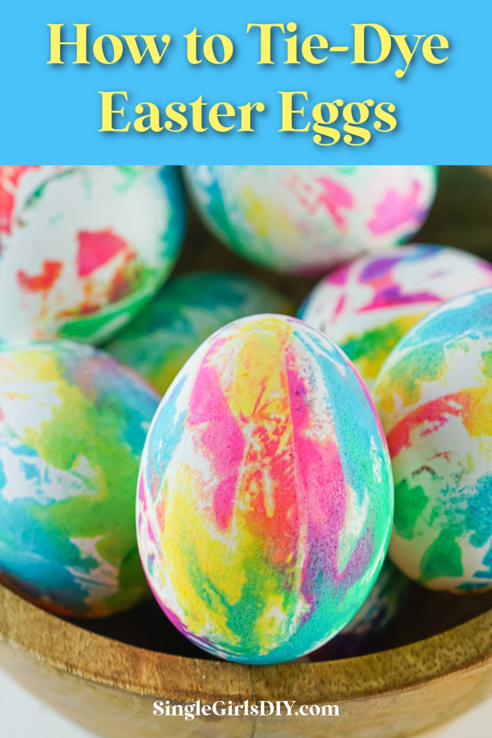 How to Tie Dye Easter Eggs - Single Girl's DIY