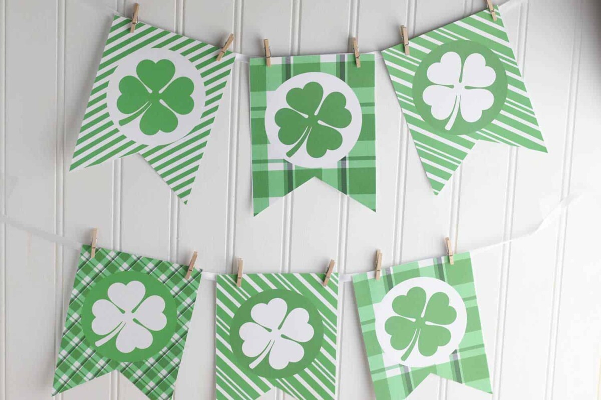 Printable St Patricks Day Banner on white wall