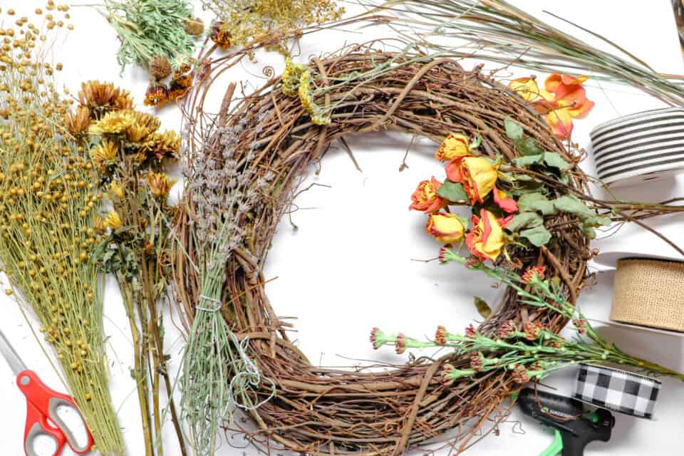 How to Make a Colorful Dried Flower Wreath Single Girl's DIY