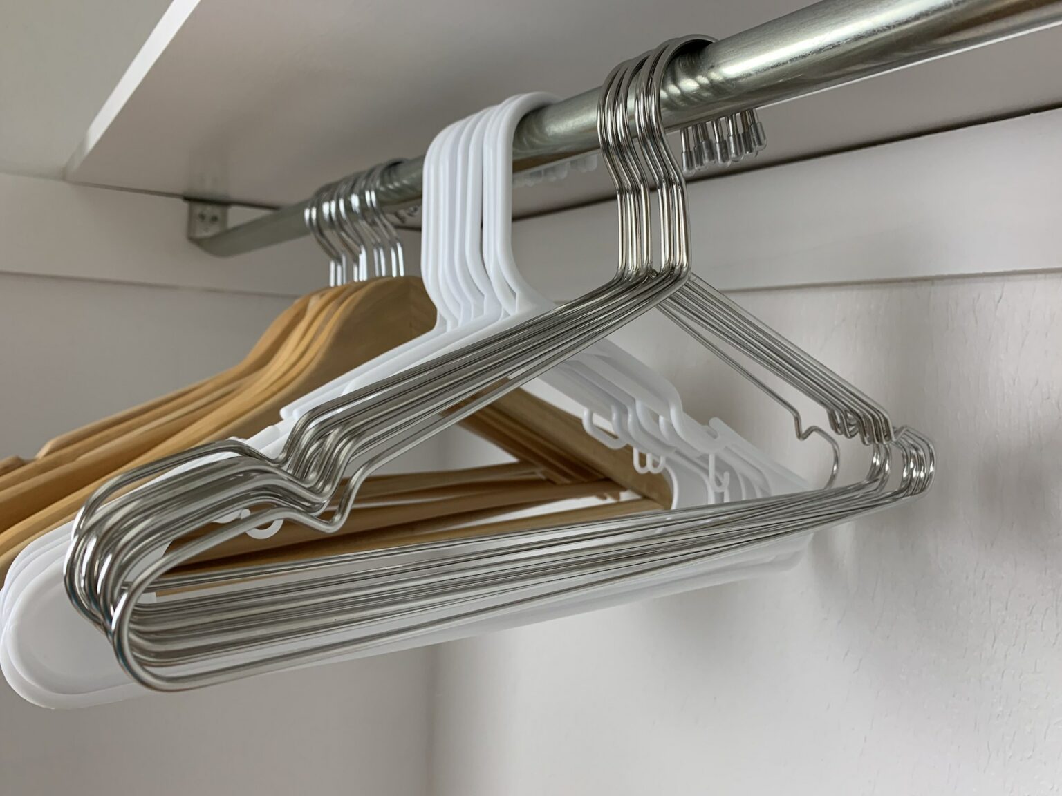 Best Space Saving Hangers For Clothes Single Girls Diy