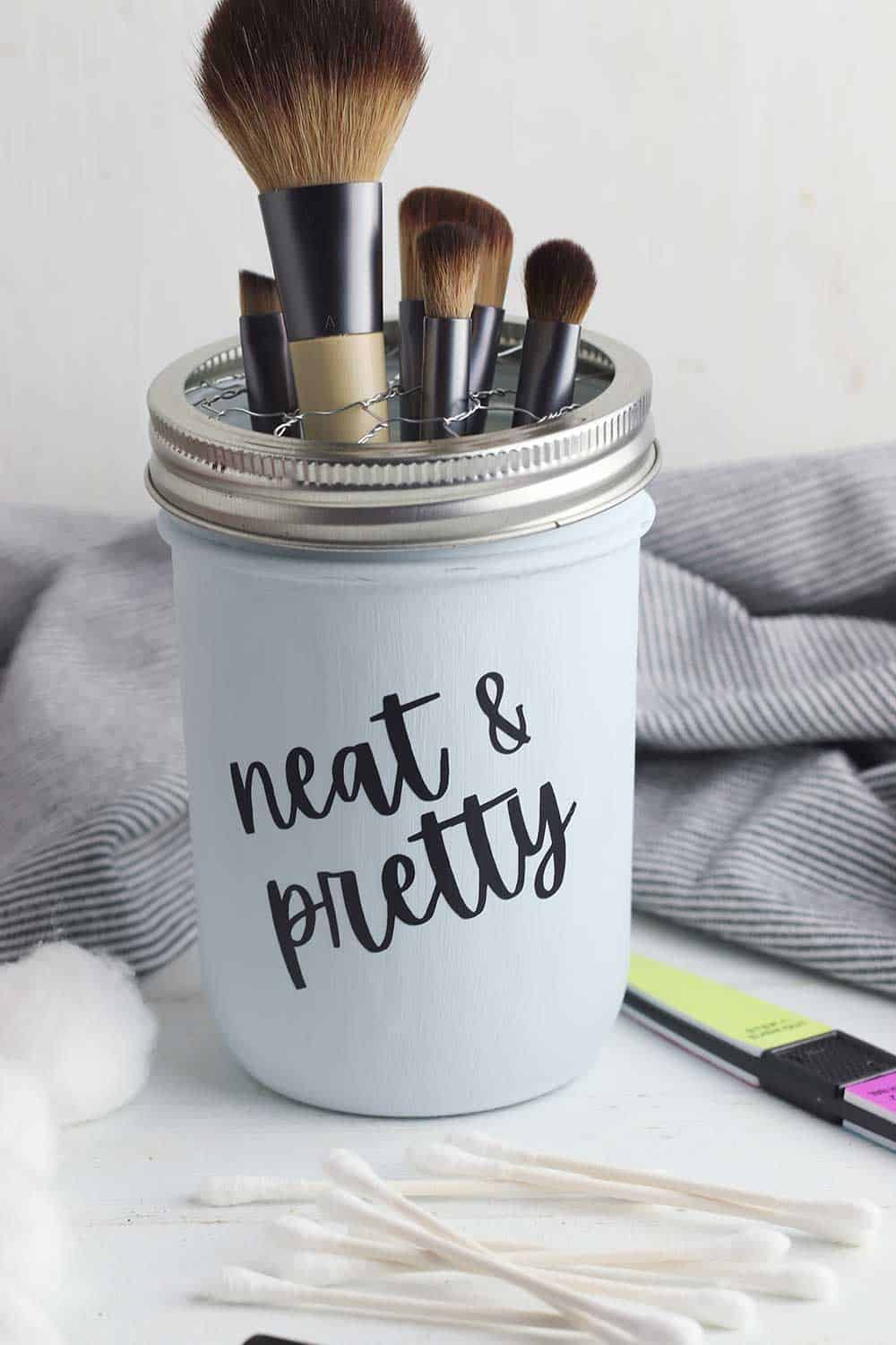 Eco-Friendly DIY: Makeup Brush Holder – Tea Drops