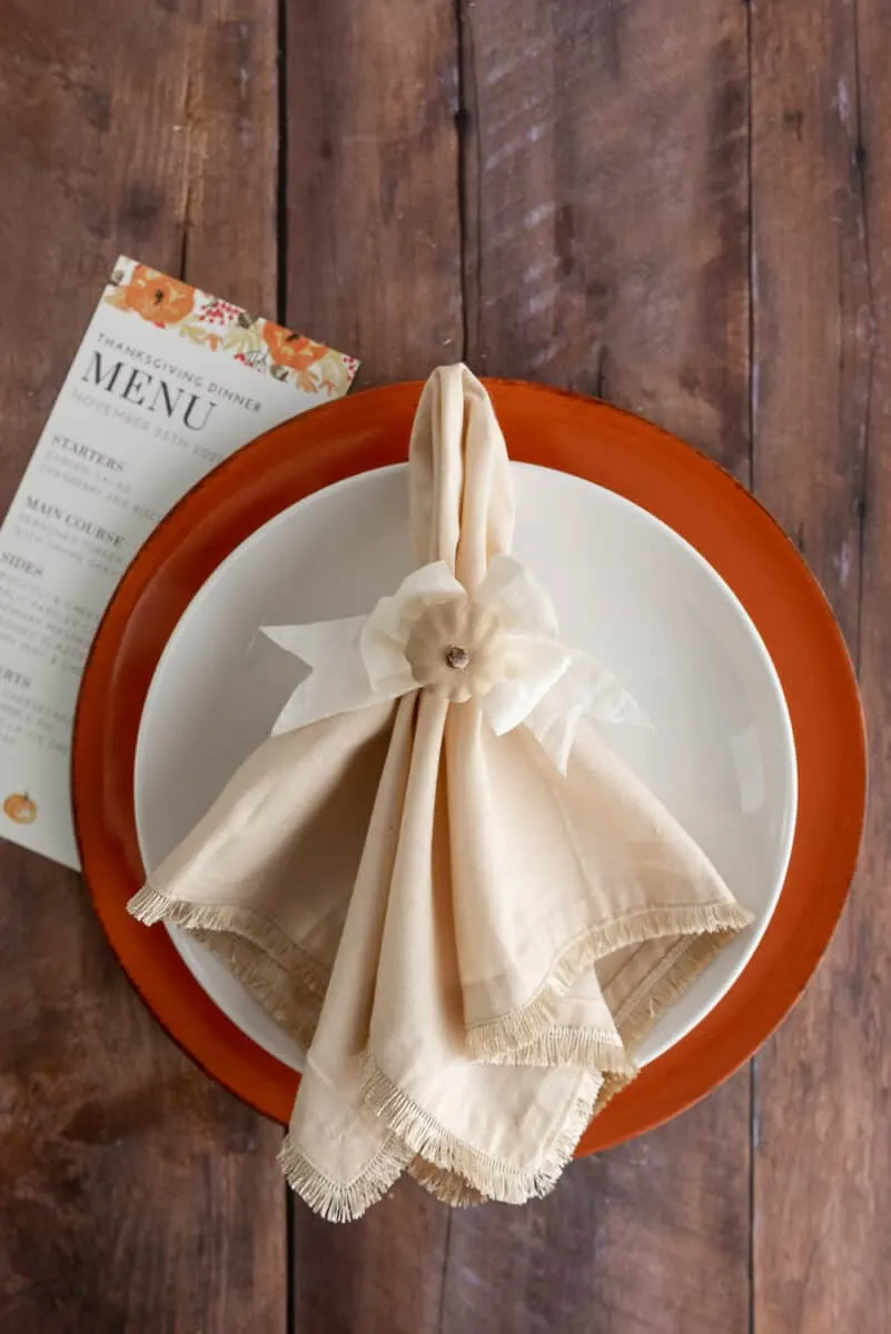 Easy DIY Thanksgiving Napkin Rings • Crafting my Home