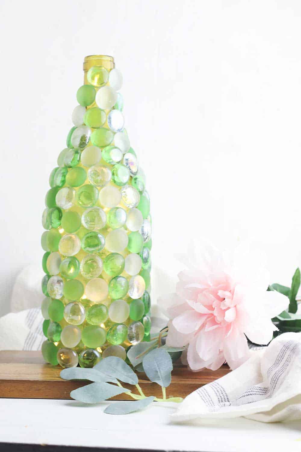 https://singlegirlsdiy.com/wp-content/uploads/2021/08/how-to-make-decorative-bottles.jpg