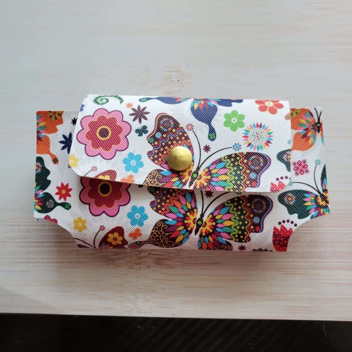 Notes from Sew School: No Sew Bandanna Purse