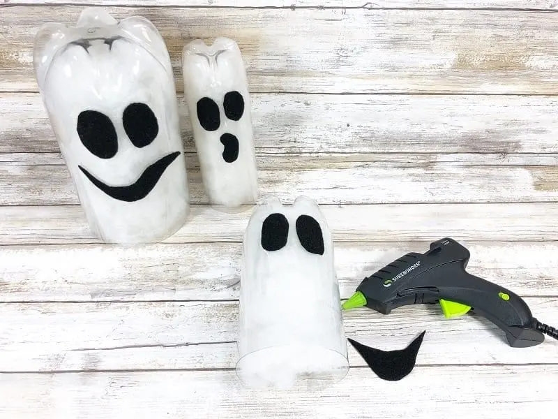 DIY Milk Jug Ghosts - Who Needs A Cape?