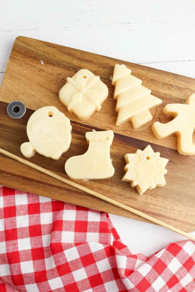 How to Make Beeswax Ornaments Single Girl's DIY