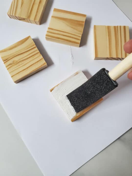 Quick and Easy! DIY Jenga Block Christmas Present Ornament Single