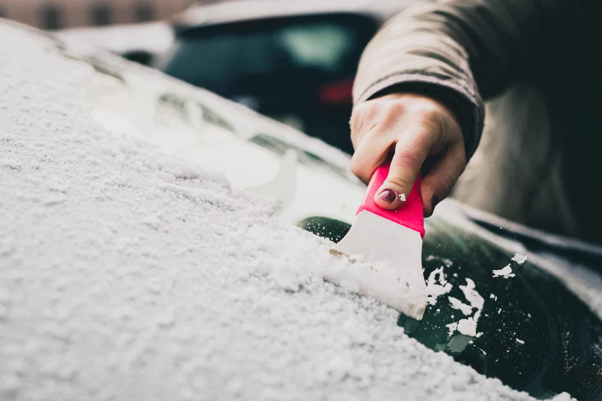 How to Remove Snow and Ice from Your Windshield Single Girl #39 s DIY