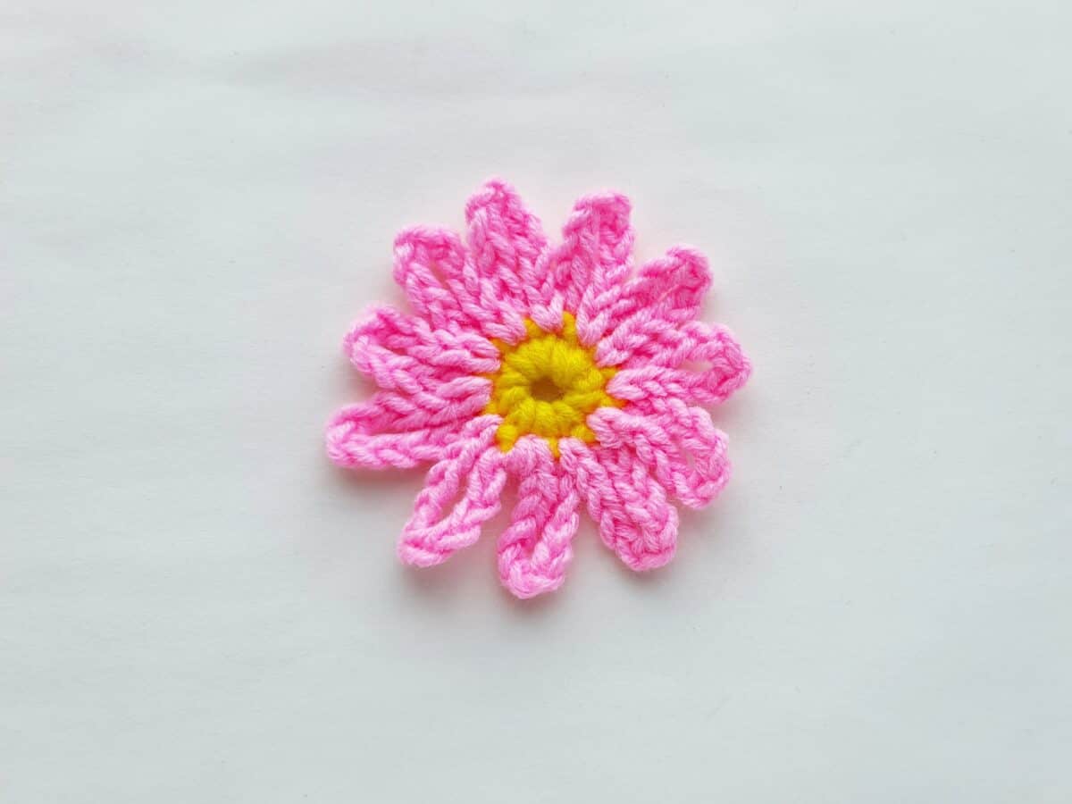 Easy Crochet Flower with Open Loop Petals Pattern - Single Girl's DIY