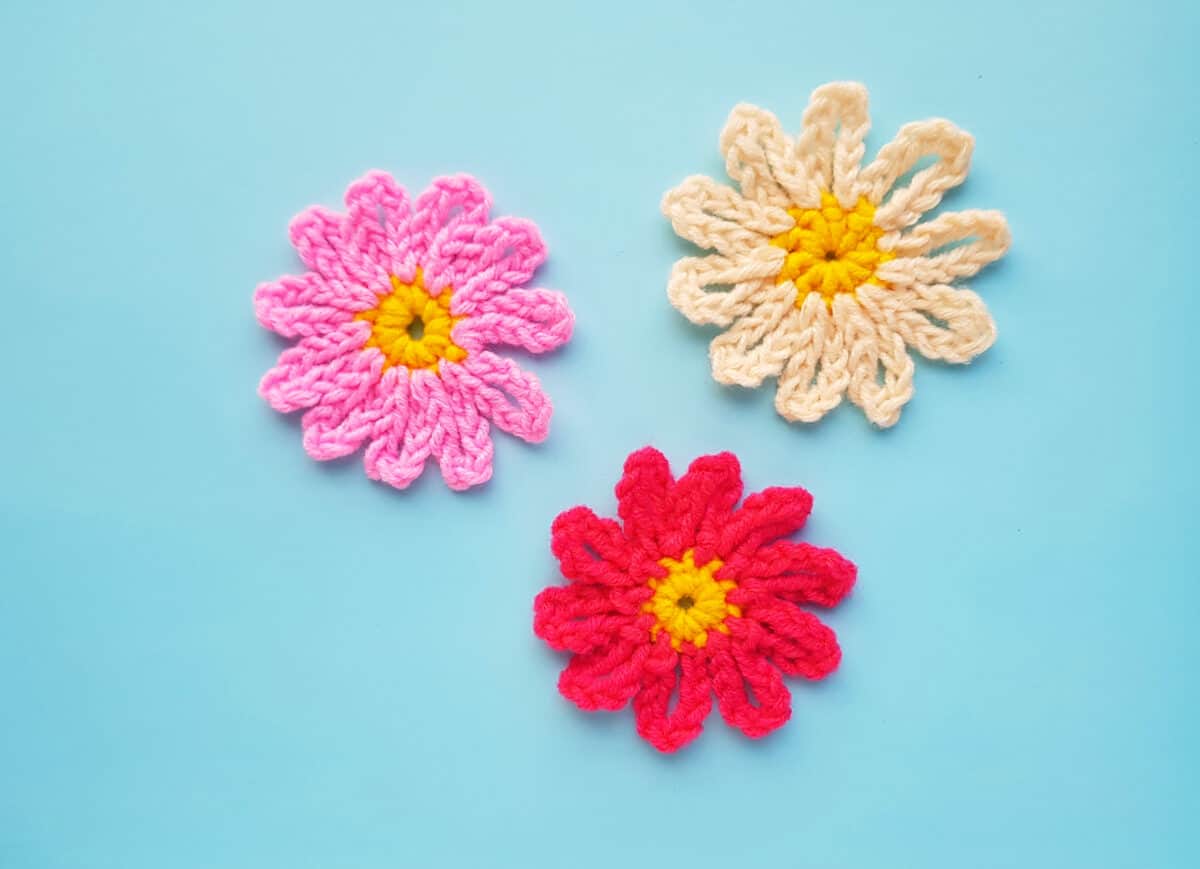 Step by step crochet deals flower for beginners