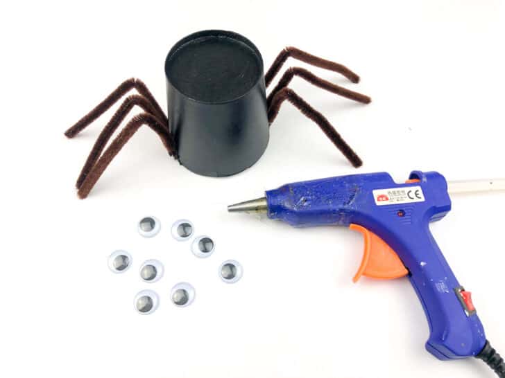 5 Easy Halloween Paper Cup Crafts for Kids and Adults - Single Girl's DIY