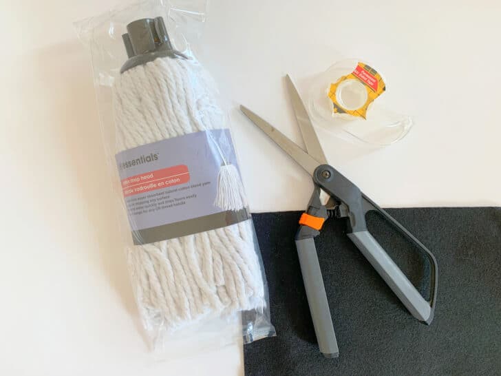 Easy DIY Mop Head Ghosts Single Girl's DIY