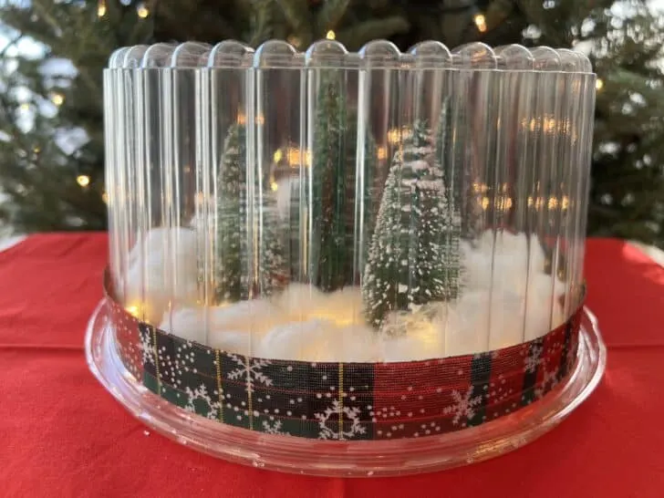 diy table centerpiece for Christmas using fairy lights