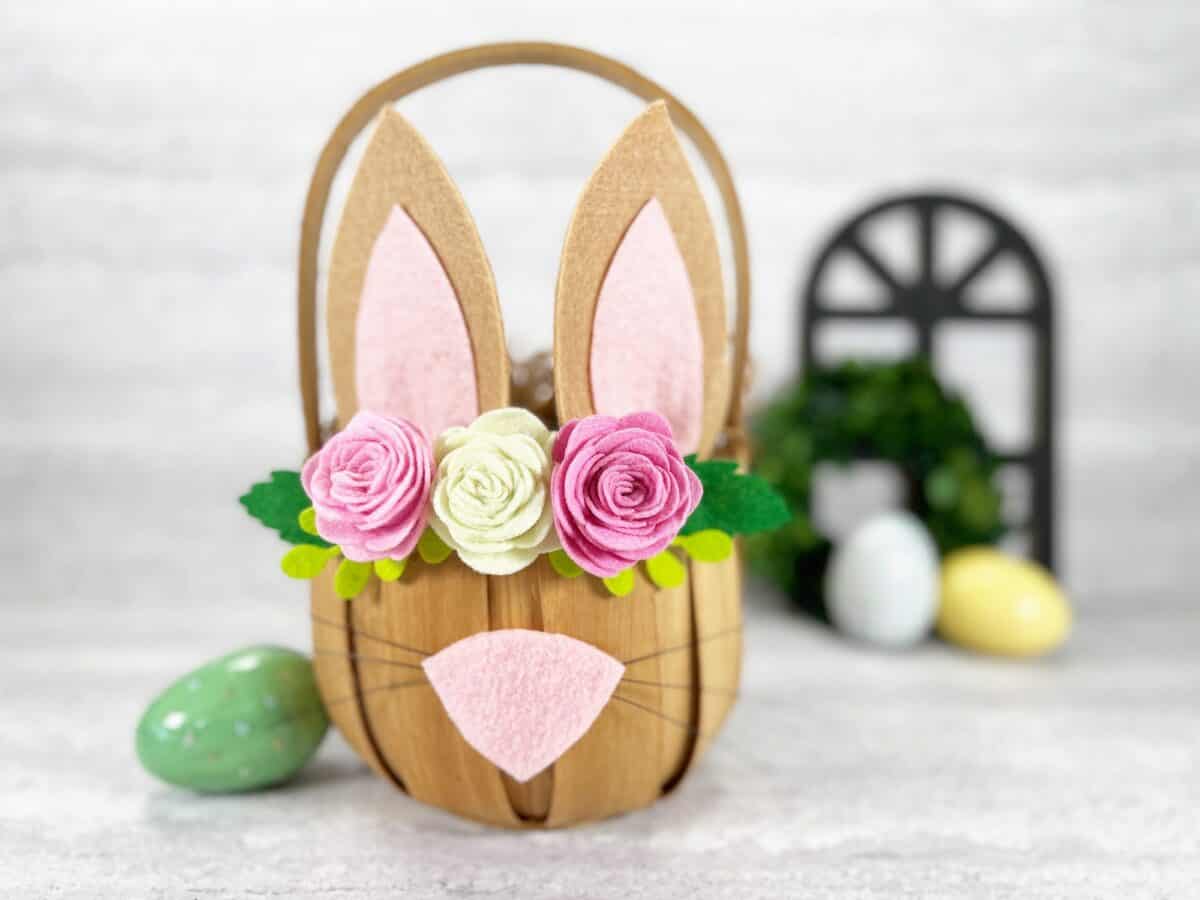 Cute Easter Bunny Basket: Dollar Tree DIY - Single Girl's DIY