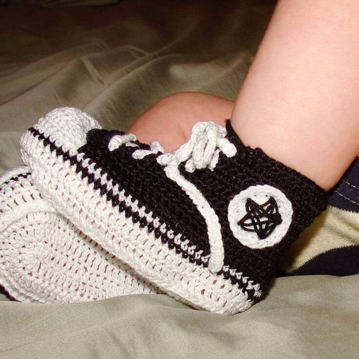 Image for Thread Crochet Baby Converse Pattern free