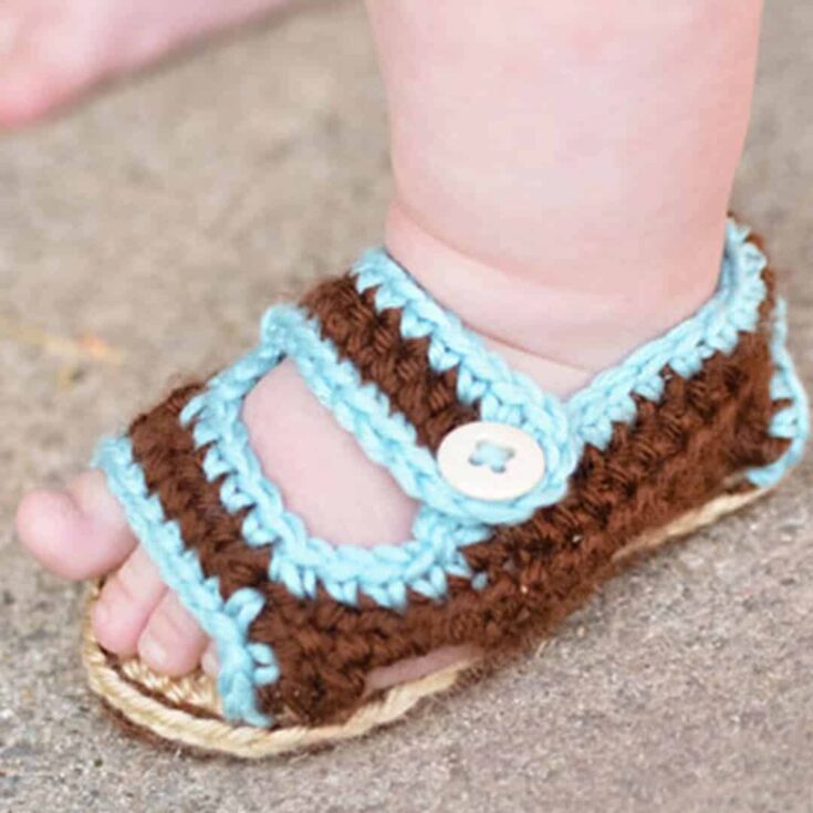 Image for Crochet Baby Sandals Pattern