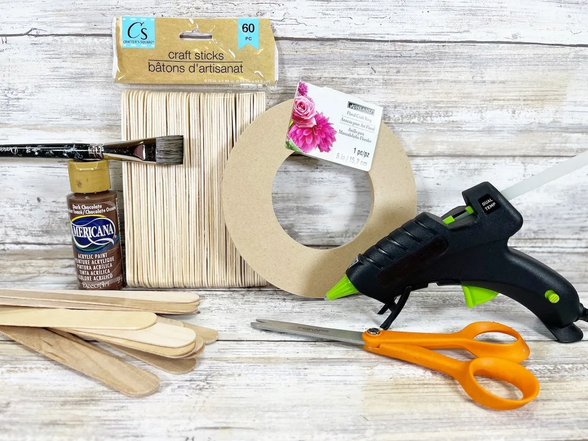 Craft Stick Wreath Materials