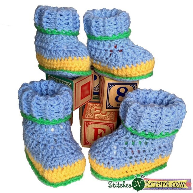 Image for Free Pattern - Striped booties