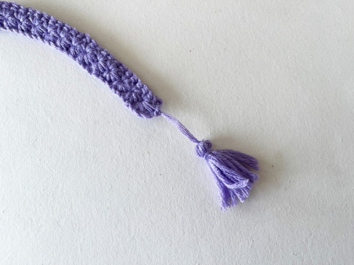 Crochet Bookmark Step 30