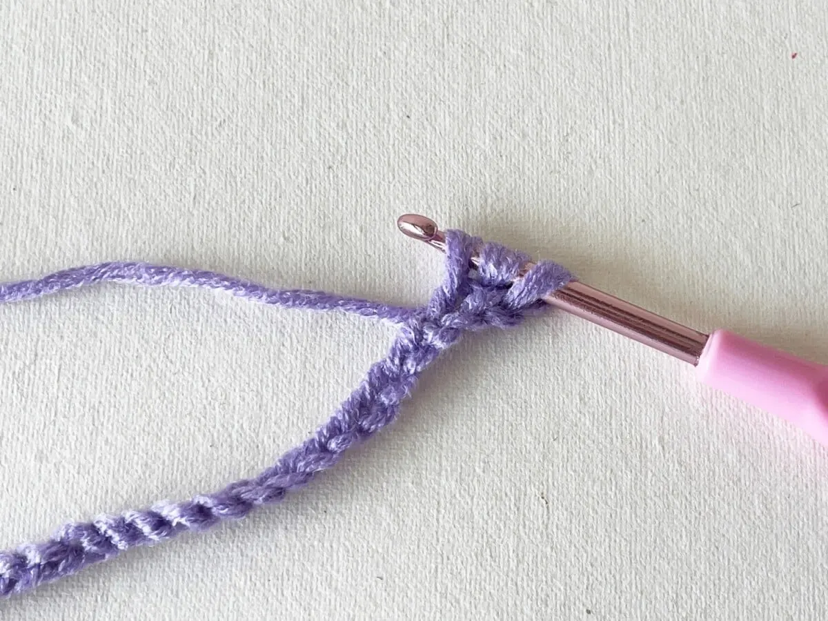 Crochet Bookmark Step 4