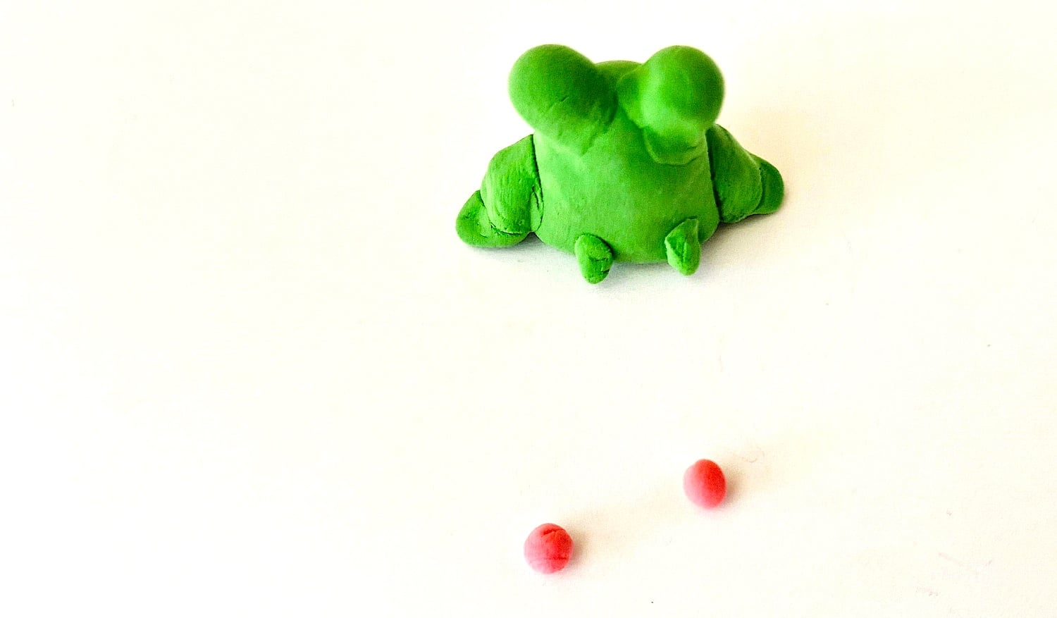 DIY Clay Frog (Step by Step Photo Tutorial) - Single Girl's DIY