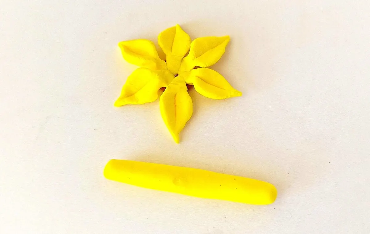 Clay Sunflower Step 11