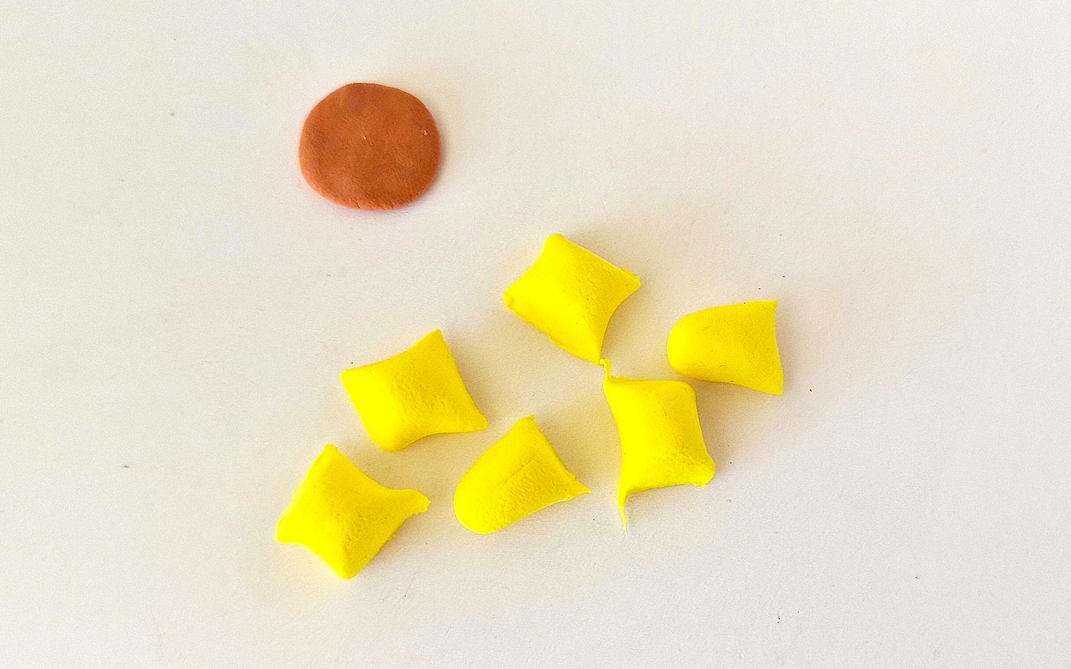 DIY Clay Sunflowers (Step by Step Tutorial) - Single Girl's DIY