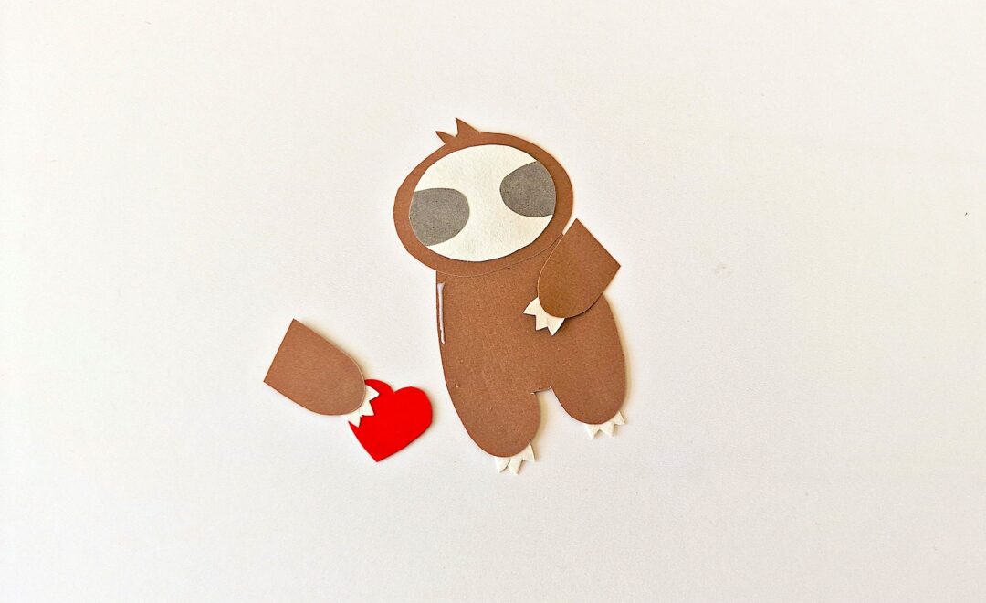 DIY Sloth Bookmark (Paper Craft with Free Pattern) - Single Girl's DIY