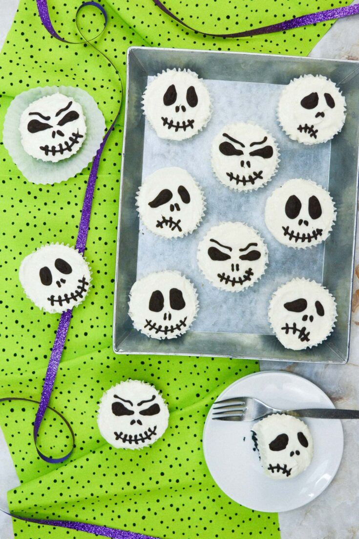 Jack Skellington Mini Cheesecakes